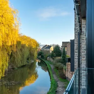  Holiday home The Holt York-charming House With 3 Bedrooms United Kingdom
