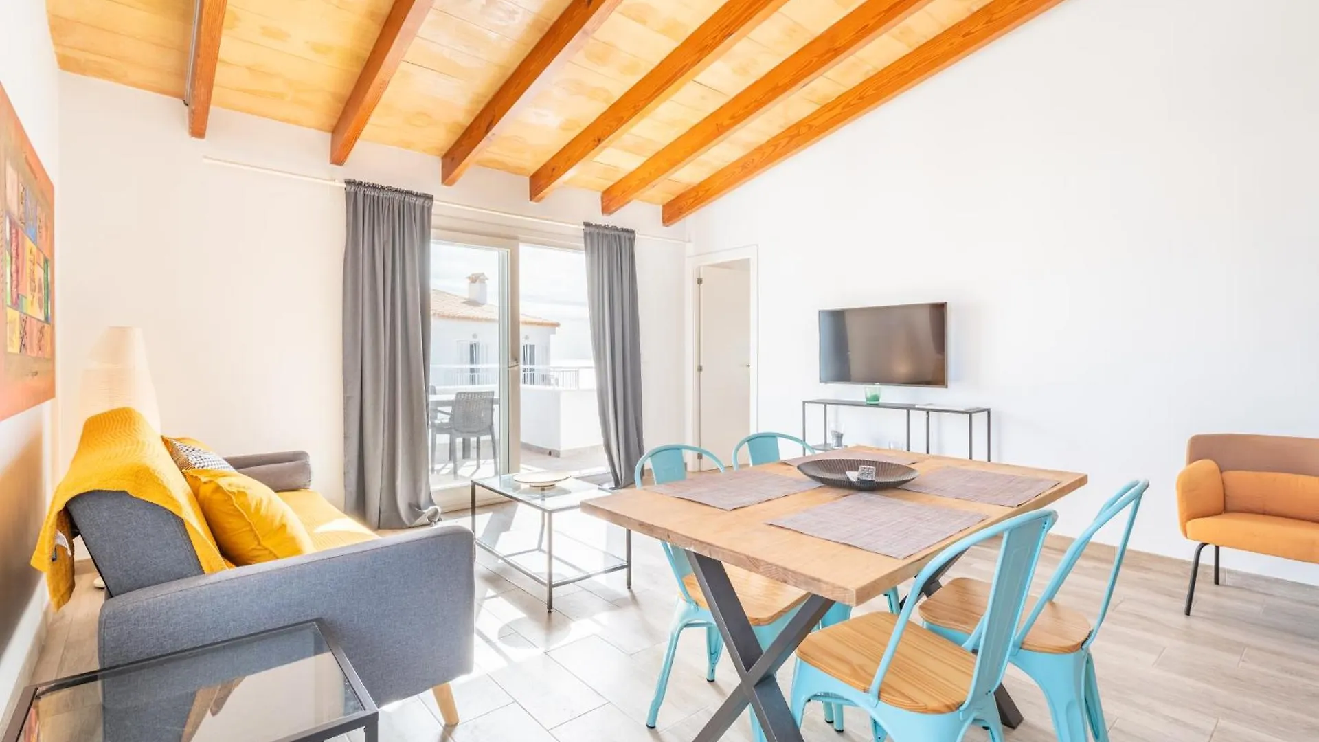 Apartamentos Marivent By Mhr Portocolom
