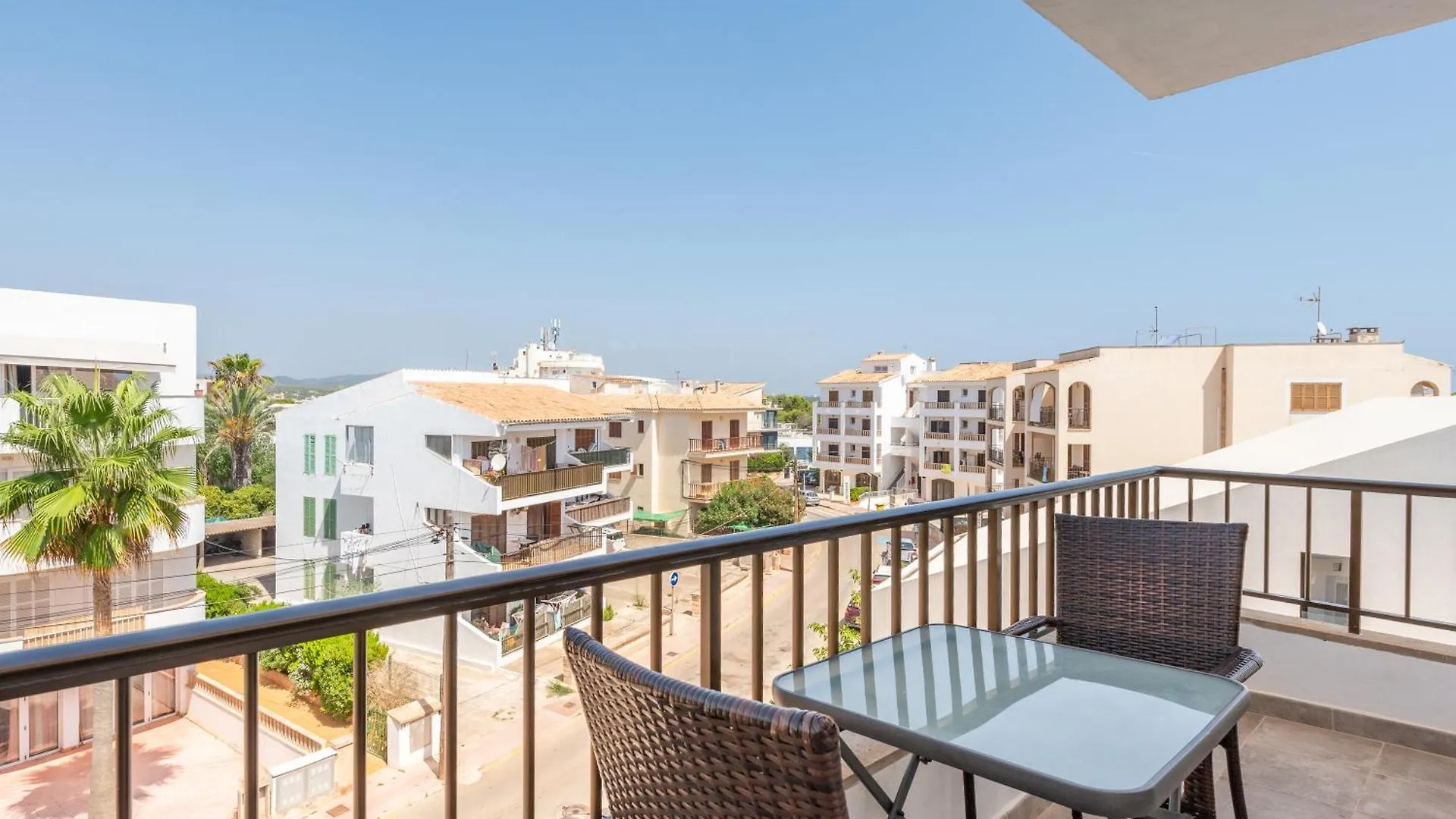 Apartamentos Marivent By Mhr Portocolom  Apartment